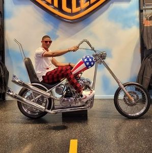 Meet your Posher, José